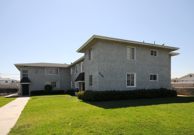 11736 Budlong Ave in Los Angeles, CA - Building Photo - Building Photo