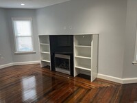 38 Derby St, Unit #1 in Somerville, MA - Foto de edificio - Building Photo