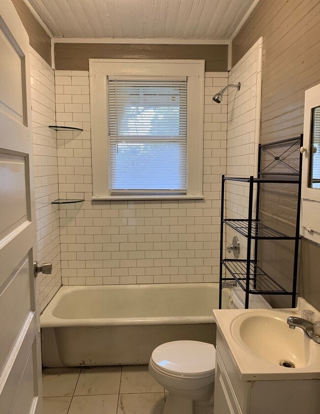 331 W 40th St in Jacksonville, FL - Building Photo - Building Photo