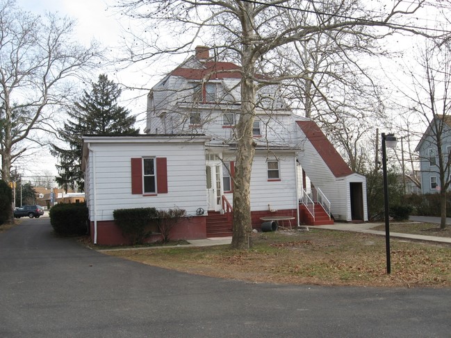 14 Tansboro Rd in Berlin, NJ - Building Photo - Building Photo