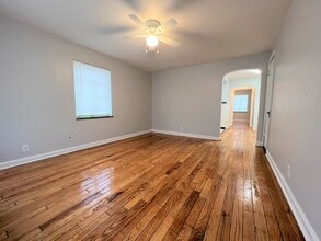 1623 Summit Rd, Unit 3 in Cincinnati, OH - Building Photo - Building Photo