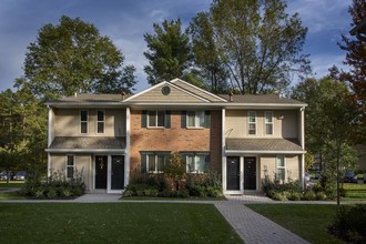 Fairfield Courtyard At Coram in Coram, NY - Building Photo - Building Photo