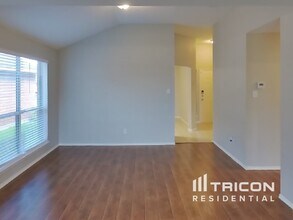 745 Buffalo Springs Dr in Fort Worth, TX - Building Photo - Building Photo