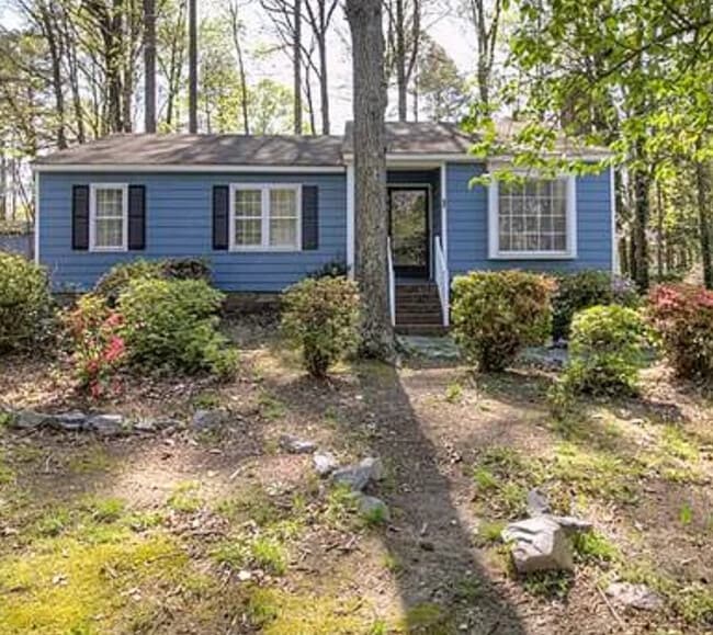 property at 4816 Junilla Ln