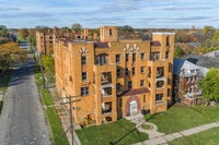 Sturtevant Apartments in Detroit, MI - Foto de edificio - Building Photo