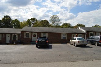 2301 Lakeland Dr in Cookeville, TN - Building Photo - Building Photo