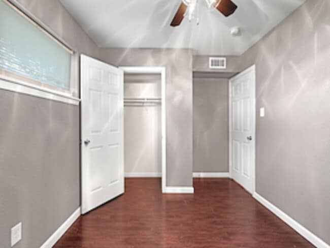 property at 3031 Sumpter St