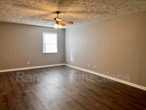 103 N Bentley St in Marion, IL - Building Photo - Building Photo