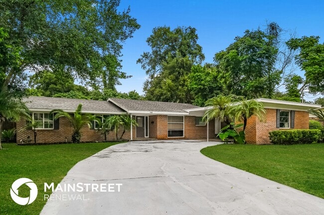 1555 Shirl Ln in Jacksonville, FL - Foto de edificio - Building Photo