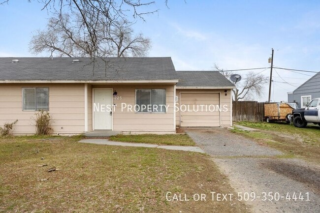 property at 1225 Arlington Dr