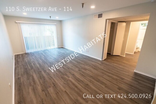 110 Sweetzer Ave-Unit -114 in Los Angeles, CA - Building Photo - Building Photo