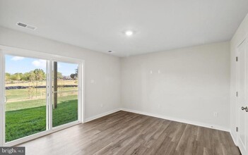 7520 Daybreak Dr in Brandywine, MD - Building Photo - Building Photo
