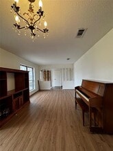 3205 Pin Oak Dr in Temple, TX - Foto de edificio - Building Photo
