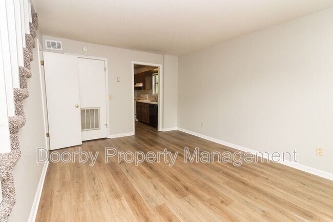 93 Nicole Ln. in Ringgold, GA - Building Photo - Building Photo