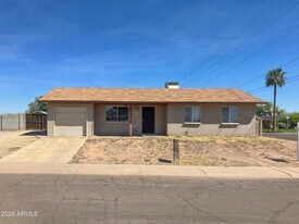 17801 N 8th Dr in Phoenix, AZ - Building Photo