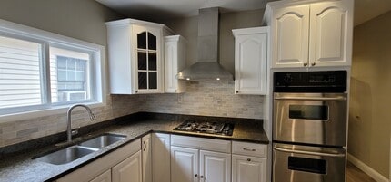 16 Ayer Pl in Rutherford, NJ - Building Photo - Building Photo