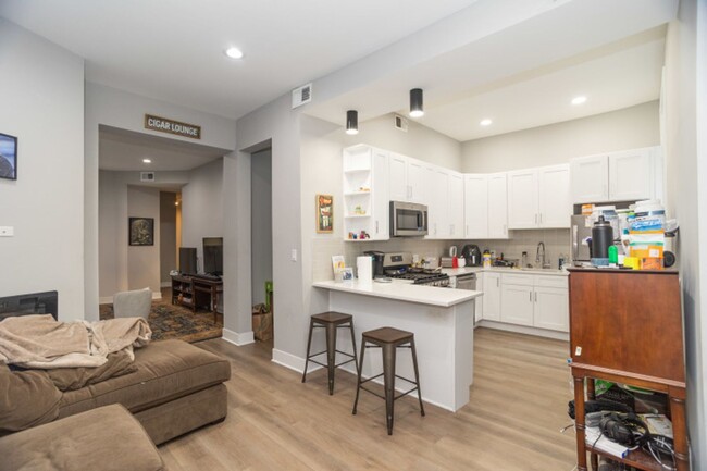 property at 50 E Chicago Ave