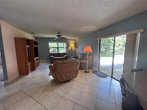 11641 SW 50th St in Cooper City, FL - Building Photo - Building Photo