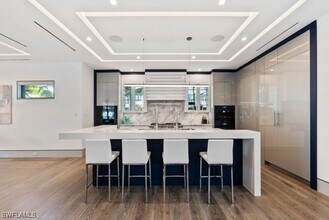 2201 Shad Ct in Naples, FL - Building Photo - Building Photo