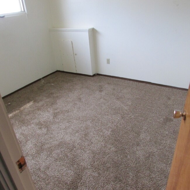 1120 10th Ave NW in Great Falls, MT - Foto de edificio - Building Photo