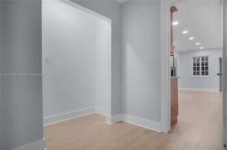 430 SW 15th Rd in Miami, FL - Building Photo - Building Photo