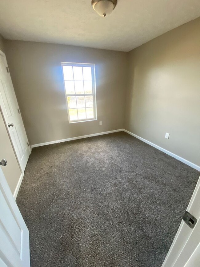 property at 1107 Rosella Dr