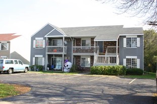 649 Swan Dr Apartments