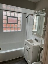 2239 S 17th Ave in North Riverside, IL - Building Photo - Building Photo