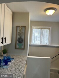2549 Shields St photo'