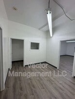 1158 Dixwell Ave in Hamden, CT - Building Photo