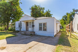 6404 NW 35th St in Bethany, OK - Building Photo - Building Photo