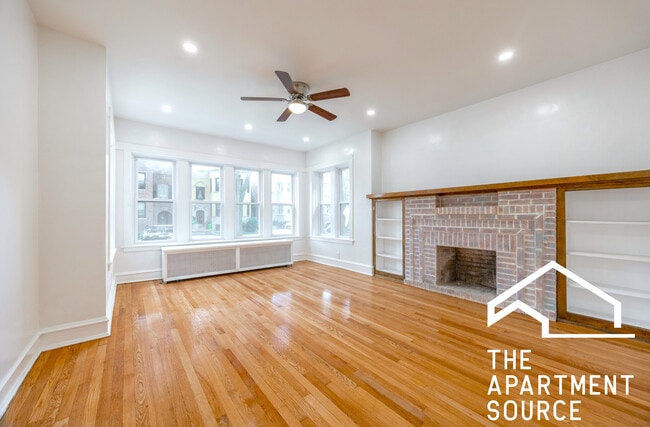 5713 N Talman Ave, Unit 1