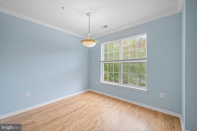 13121 Marcey Creek Rd in Herndon, VA - Building Photo - Building Photo