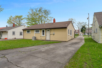 1551 Chattanooga Ave in Youngstown, OH - Building Photo - Building Photo