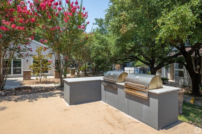 Villas De Santa Fe in San Antonio, TX - Foto de edificio - Building Photo