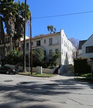 1926 Whitley Ave in Los Angeles, CA - Building Photo - Building Photo