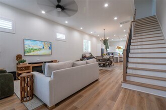 1307 E 27th St in Houston, TX - Building Photo - Building Photo