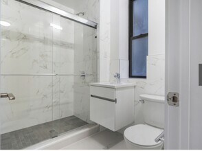 W. 151st, Broadway in New York, NY - Building Photo - Building Photo