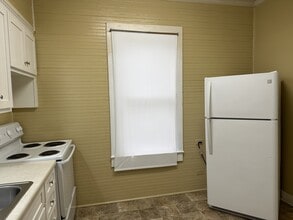 329 Sanford Ave in Eufaula, AL - Building Photo - Building Photo