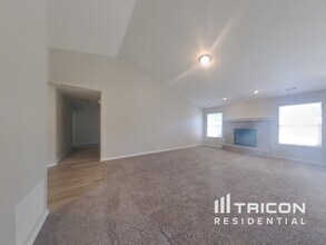 903 Moonlight Ct in Mooresville, IN - Building Photo - Building Photo