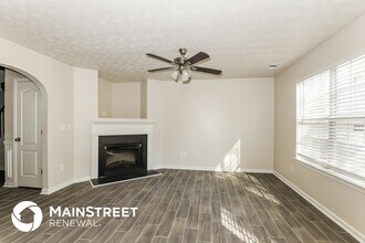 7471 Garnet Dr, Unit 3 in Jonesboro, GA - Building Photo - Building Photo