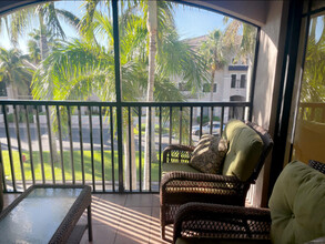 2802 Sarento Pl-Unit -303 in Palm Beach Gardens, FL - Foto de edificio - Building Photo
