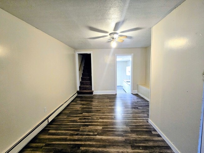 6111 Old Bethlehem Pike in Center Valley, PA - Building Photo - Building Photo