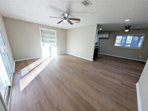 7440 NW 6th St in Oklahoma City, OK - Building Photo - Building Photo