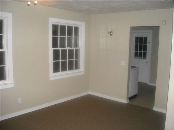 1706 Massachusetts Ave in Lansing, MI - Foto de edificio - Building Photo