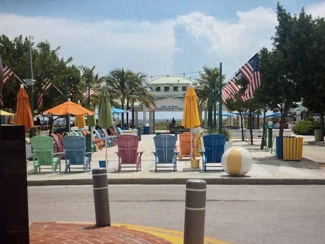 4201 Bougainvilla Dr in Lauderdale-by-the-Sea, FL - Foto de edificio - Building Photo