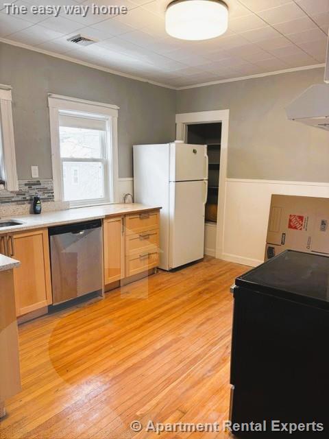 14 Quincy St, Unit #2 in Medford, MA - Building Photo - Building Photo