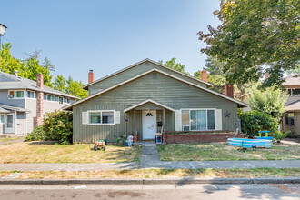 6040 SW Valley Ave in Beaverton, OR - Building Photo - Building Photo