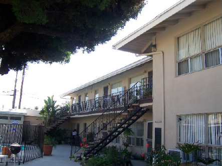 Casa Grande Apartments in Anaheim, CA - Foto de edificio - Building Photo