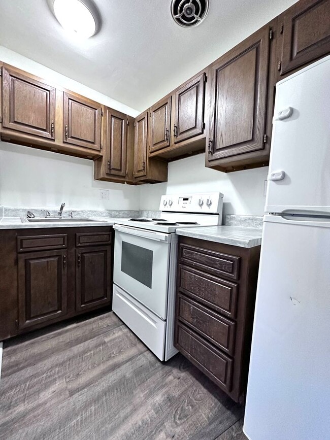 property at 458 Market St